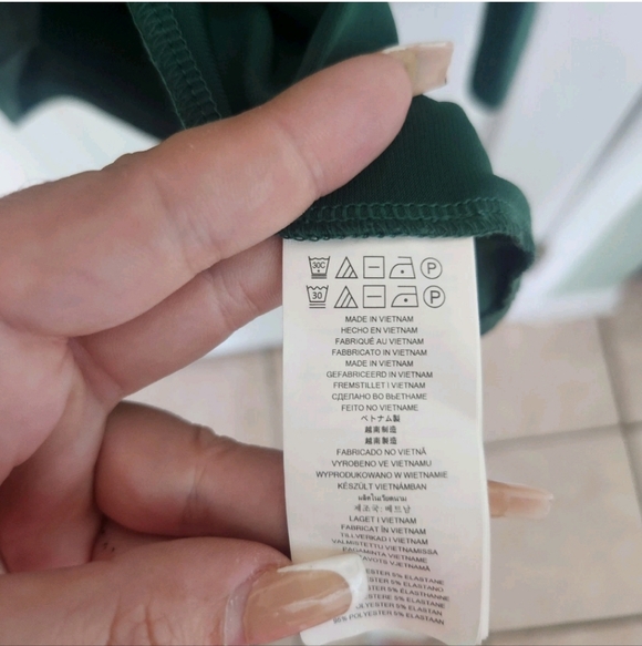 Michael Michael Kors Hunter Green Women's Blouse Size S Long Sleeved Gold Plate - Picture 5 of 5